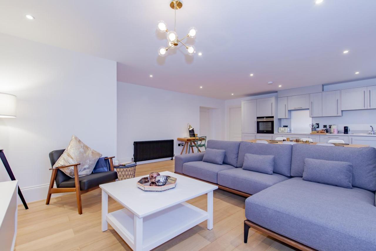Oxfordshire Living - The Churchill Apartment - Woodstock Exterior foto
